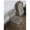 Image 2 : 4 metal folding chairs- 30"H