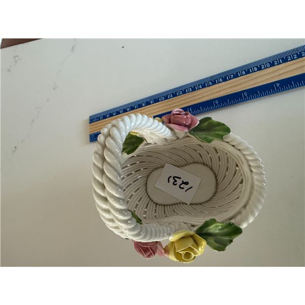 Ceramic basket