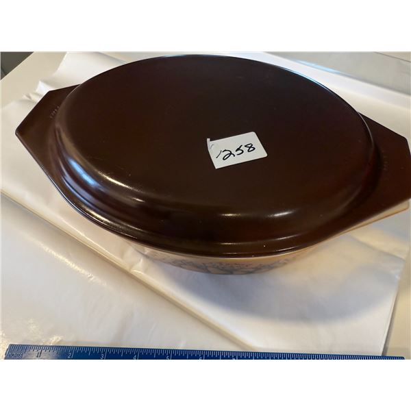 1258 oval casserole dish
