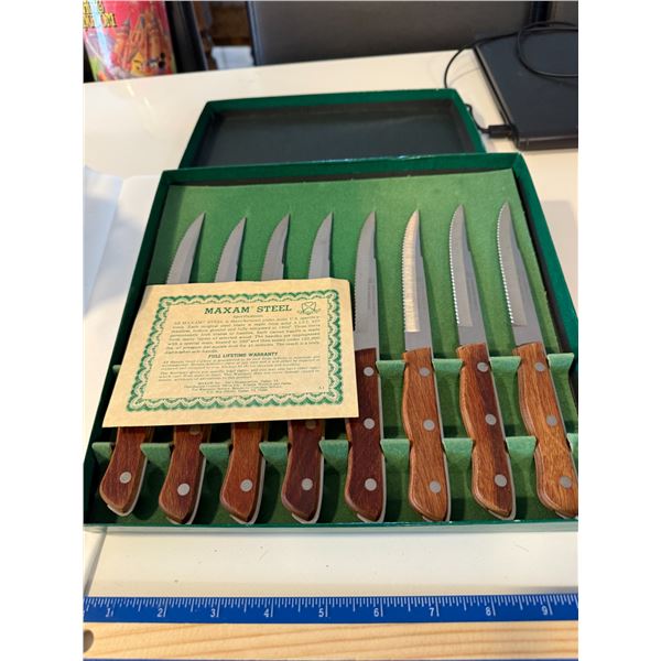 1261 steak knives