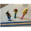 Image 1 : 1350 pez dispensers