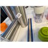 Image 2 : 1368 travel cups