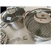 Image 2 : 1420 set of pots and pans