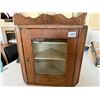 Image 1 : 1425 small corner cabinet