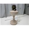 Image 4 : Lincoln Drape Aladdin Lamp w/ Chimney
