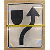 Image 2 : Divided Highway Begins Highway Sign