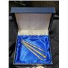 Image 2 : (3) Pens, Toonies, Tokens, Dufflebag