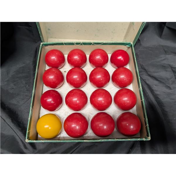 Snooker Pool balls In original Box