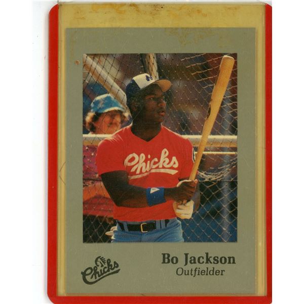 Bo Jackson Outfielder #28 Base Ball Card 1983-85