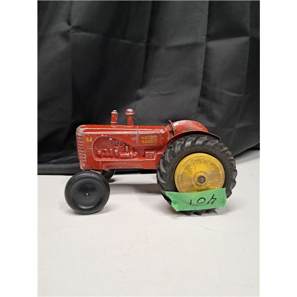 Massey – harris Lincoln 44 tractor