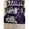 Image 4 : Antique sewing tools