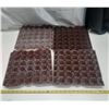 Image 1 : (4) Plastic Egg Trays.