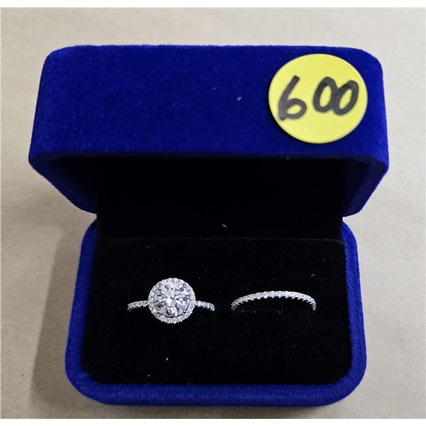 #600-2.00 CT GRA CERTIFIED ROUND BRILLIANT CUT MOISSANITE STONES VVS BLUE COLOR WITH 56 ROUND BRILLI