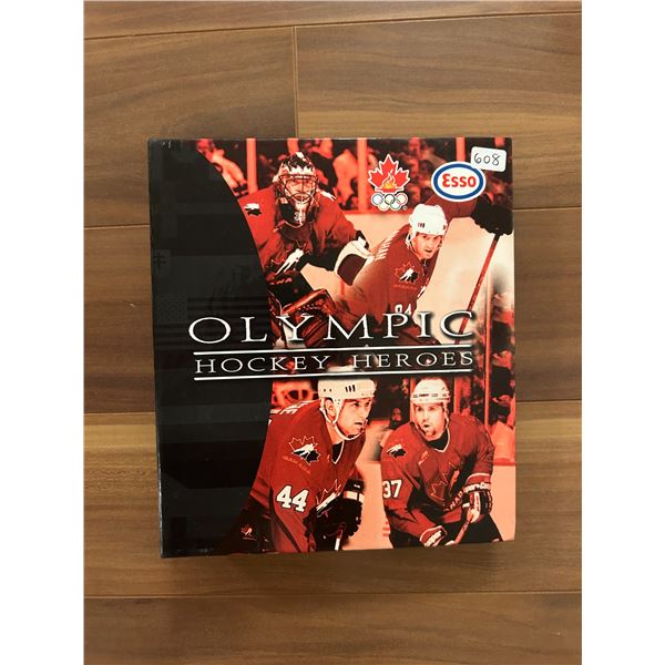 Esso - Olympic Hockey Heroes Binder