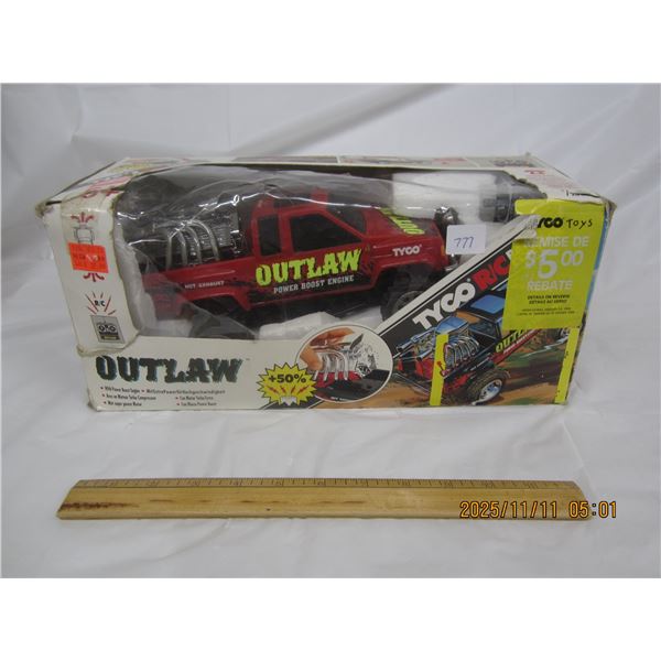 777. 1992 Tyco R\C Radio Control Outlaw Truck with Original Box Working Good