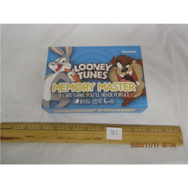 782.Looney Tunes Memory Master Card Game