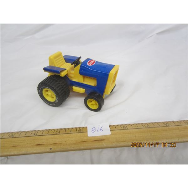 816. Vintage Blue Tonka Mini Tractor