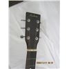 Image 4 : 823. Acoustic Guitar