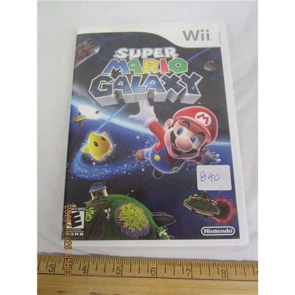 840. Nintendo Wii Super Mario Galaxy with Booklet CD in Good Condition