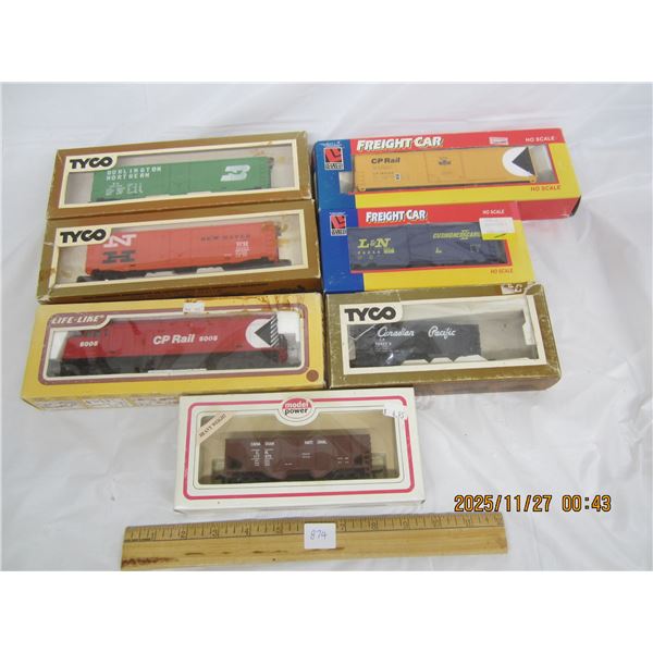 874. New Old Stock Tyco, Lifelike Trains, Model Power HO Train Cars
