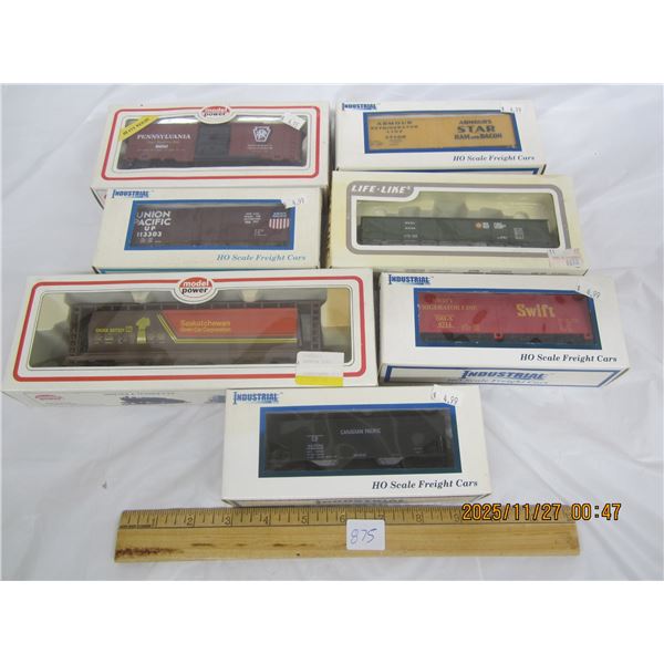 875. New Old Stock Model Power, Industrial Rail, HO Model Train Cars