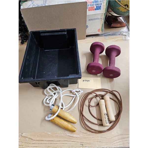 (2) 8lb Dumbbells, (2) Skipping Ropes