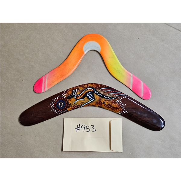 2 Boomerangs