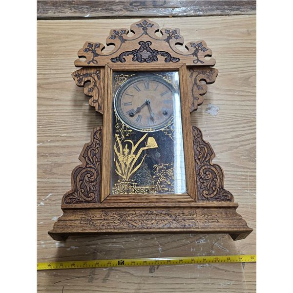 Gingerbread clock- not working- has pendelum