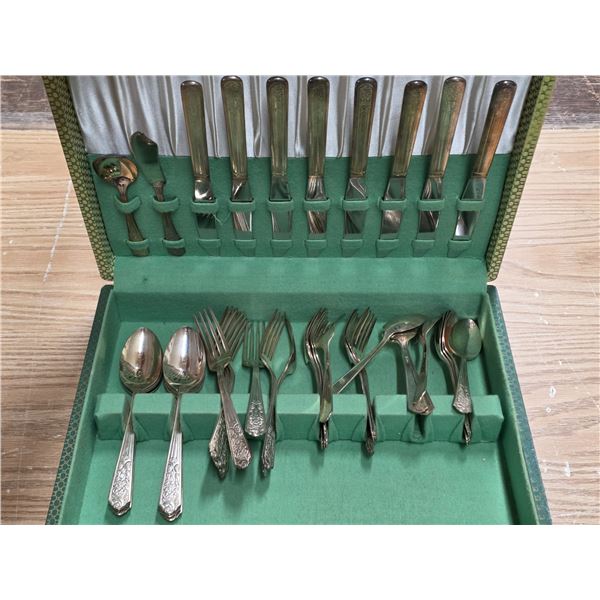 Cutlery set