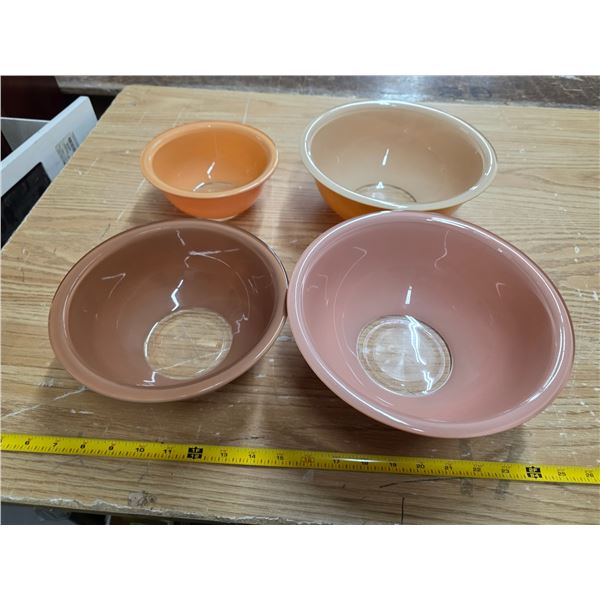 4 corning ware bowls