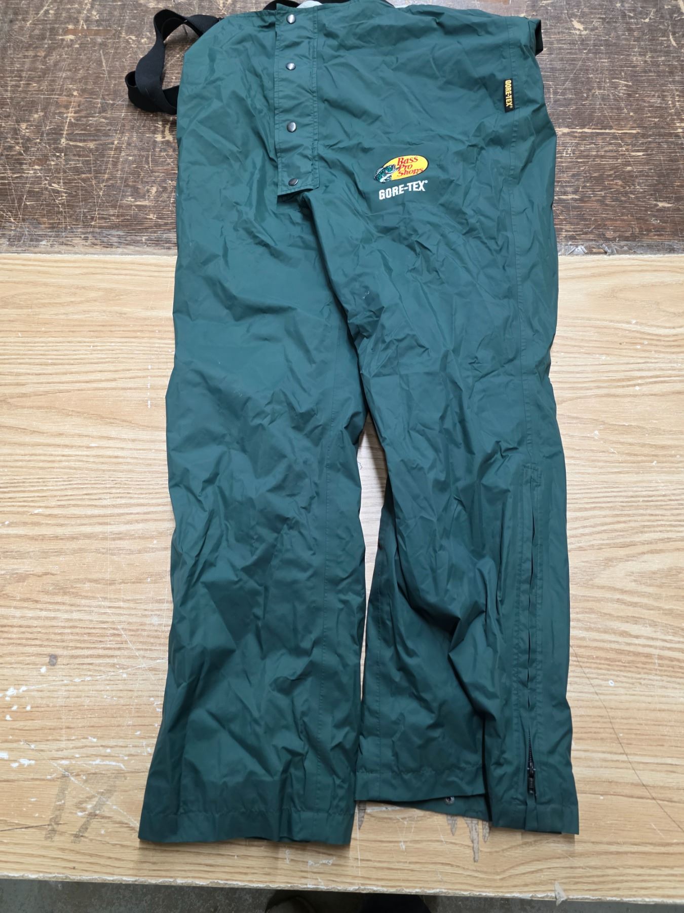 Gortex pants Size XL-Tall. For “Extreme Wet Weather.” Washable. Good ...