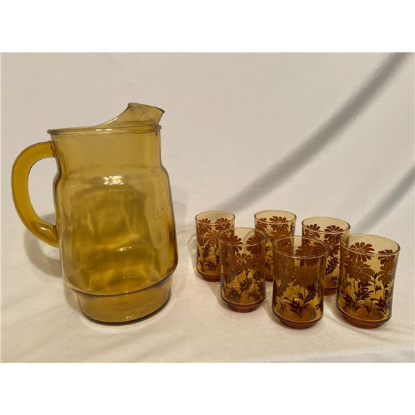 Solid, Vintage Amber Juice Jug-6 Daisy glasses.