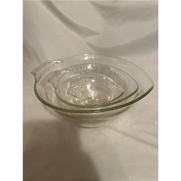 Vintage Pyrex 1950 "Cinderella" nesting bowls/measuring