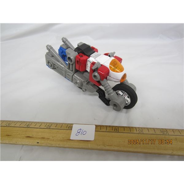 1351. 1985 Super Go-Bot Cy-Kill Enemy Robot made by Bandia Very Good Condition