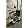Image 2 : BINRAY WHITE 3 WHEEL ELECTRIC SCOOTER WITH KEYS & CHARGER *TESTED WORKING*