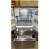 Image 2 : HISENSE 36"W STAINLESS STEEL FRENCH DOOR REFRIGERATOR WITH 2 BOTTOM FREEZER DRAWERS