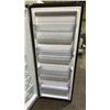 Image 3 : GALANZ 28.5"W STAINLESS STEEL SWING DOOR ALL FRIDGE OR ALL FREEZER *HANDLE BROKEN*
