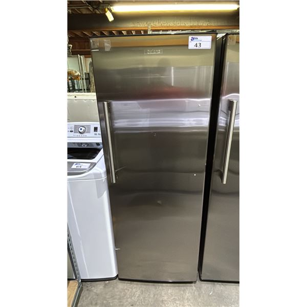 GALANZ 24"W STAINLESS STEEL SWING DOOR ALL FRIDGE OR ALL FREEZER