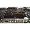 Image 2 : HAMILTON BEACH 30"W STAINLESS STEEL SLIDE-IN STOVE WITH CONVECTION OVEN