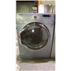 Image 2 : SAMSUNG 27"W CLOTHES DRYER