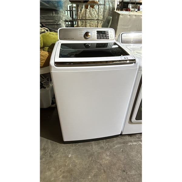 SAMSUNG 27"W HE CLOTHES WASHER
