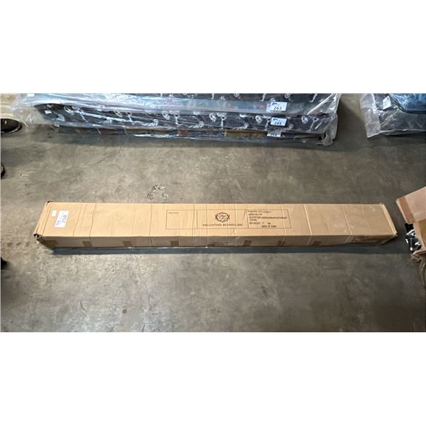 DREAMTIME BEDDING 713 QUEEN SIDEBOARD & FOOTBOARD .