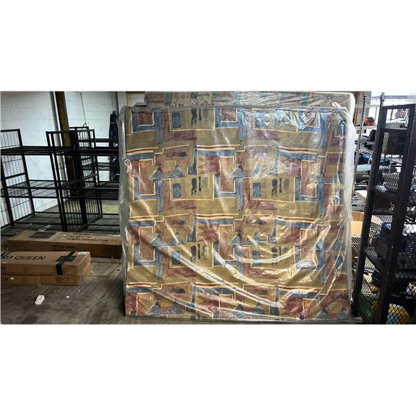 KING SIZE SMOOTH TOP MATTRESS