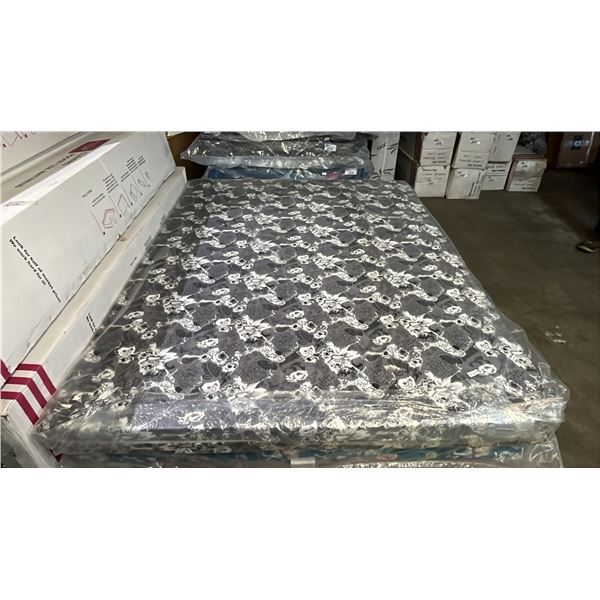 QUEEN SIZE SMOOTH TOP  MATTRESS