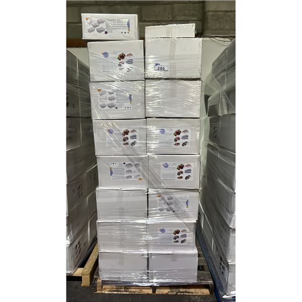 PALLET OF ASSORTED CLEAR PLASTIC REFRIGERATOR FOOD STORAGE BIN SETS *MUST TAKE ALL ON PALLET*
