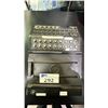 Image 1 : MACKIE DL1608 16 CHANNEL DIGITAL MIXER