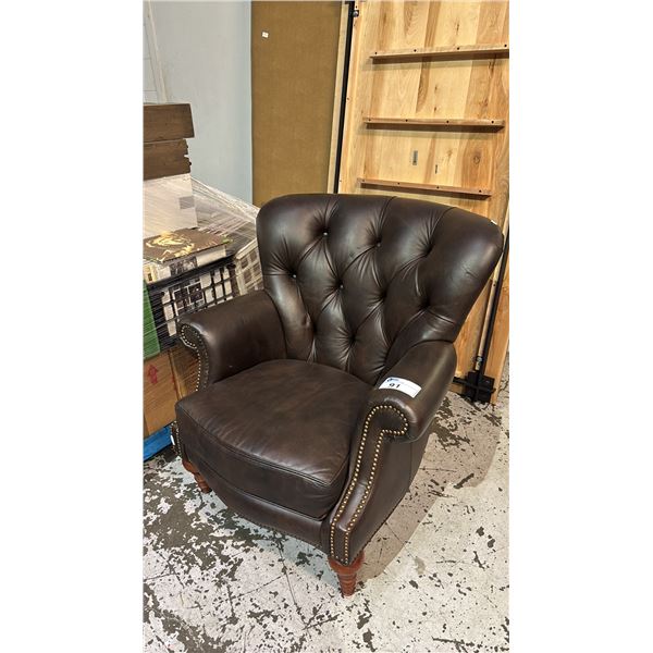 LEATHER TUFTED LOUNGE CHAIR