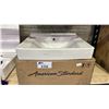 Image 1 : AMERICAN STANDARD DECORUM WALL HUNG SINK