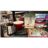 Image 4 : SHELF OF KITCHEN ITEMS: MAGIC BULLET, PLASTIC CONTAINERS, DISHWARE & MORE
