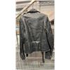 Image 3 : HARLEY DAVISON BLACK LEATHER  JACKET - SIZE 48 TALL